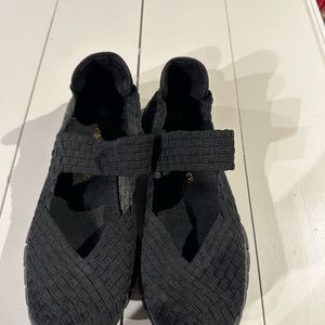 Bernie Mev Charm Mary Jane Black Slip Ons Size 38